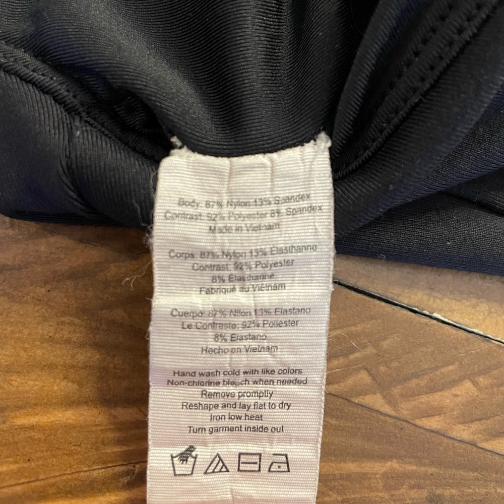 ALO Yoga Patina Bra Tanktop - Picture 5 of 5